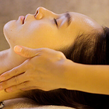 人手眼面頸facial spa